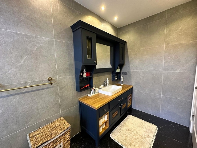 Вілла планування 5 + 1 в районі Дошемеалти - Анталія 