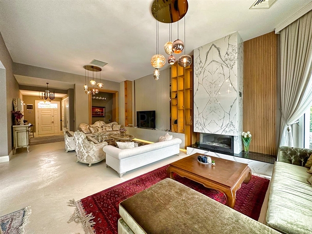 Вілла планування 5 + 1 в районі Дошемеалти - Анталія 