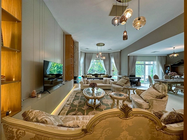 Вілла планування 5 + 1 в районі Дошемеалти - Анталія 