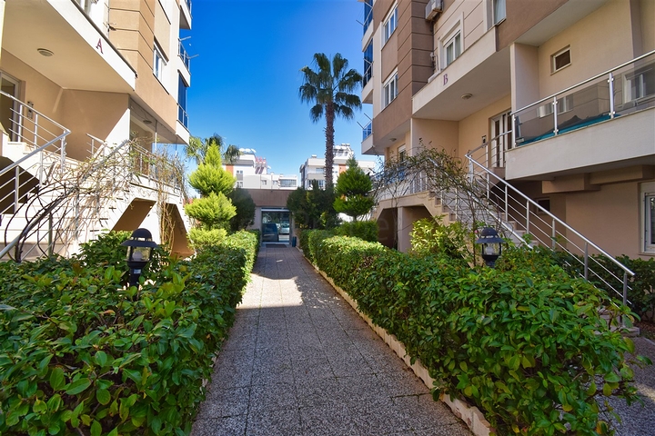 Квартира планування 2 + 1 в мікрорайоні Коньяаалти - Анталія 