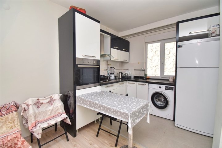 Квартира планування 2 + 1 в мікрорайоні Коньяаалти - Анталія 