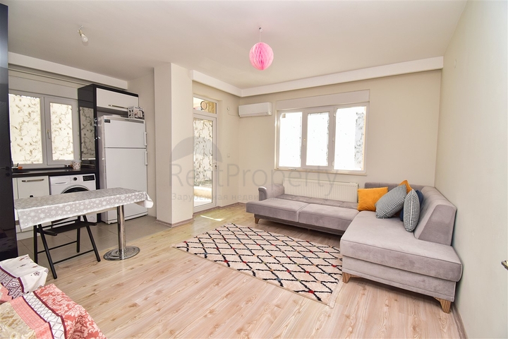 Квартира планування 2 + 1 в мікрорайоні Коньяаалти - Анталія 