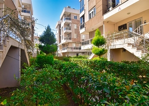 Квартира планування 2 + 1 в мікрорайоні Коньяаалти - Анталія 