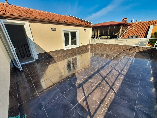 Вілла планування 5 + 1 в мікрорайоні Сарису - Анталія 