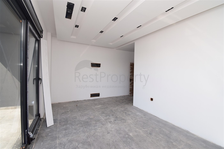 Вілла планування 7 + 1 в районі Дошемеалти - Анталія 