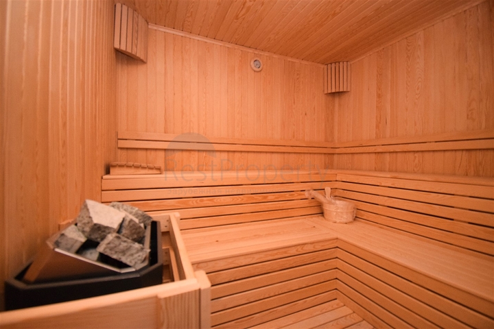 Вілла планування 7 + 1 в районі Дошемеалти - Анталія 