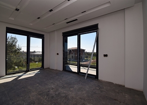 Вілла планування 7 + 1 в районі Дошемеалти - Анталія 