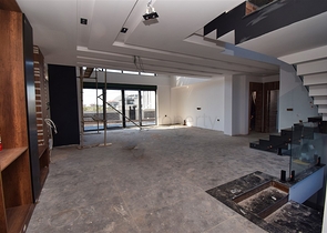 Вілла планування 7 + 1 в районі Дошемеалти - Анталія 