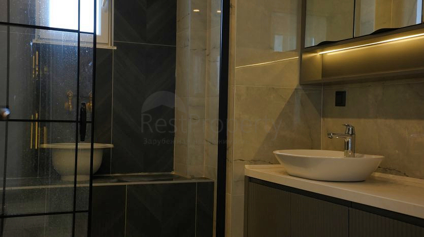 Вілла планування 5 + 1 в районі Дошемеалти - Анталія 