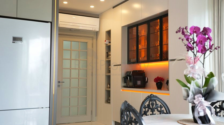 Вілла планування 5 + 1 в районі Дошемеалти - Анталія 