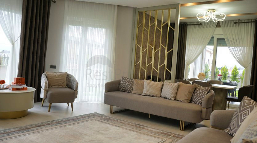 Вілла планування 5 + 1 в районі Дошемеалти - Анталія 