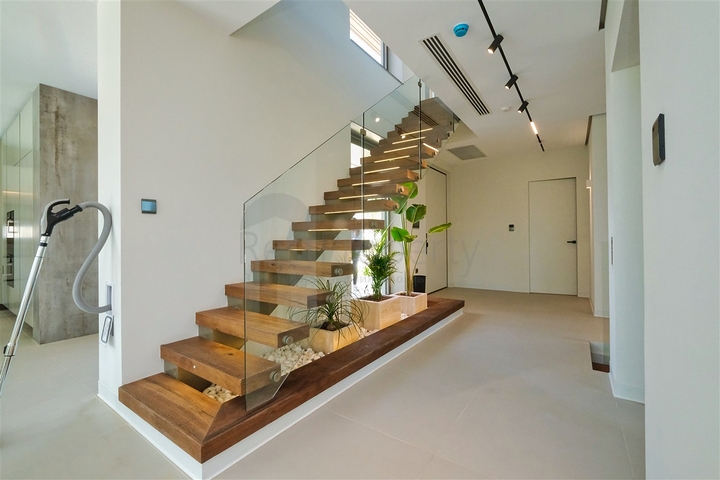 Вілла планування 4 + 2 в мікрорайоні Алтинкале - Анталія 