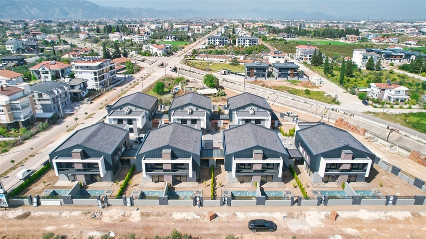 Вілли в комплексі планування 4 + 1 в районі Дошемеалти - Анталія 