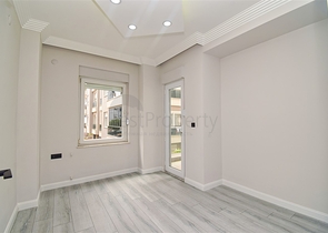 Квартира планування 3 + 1 в мікрорайоні Кизилтопрак - Анталія 