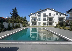 Квартири планування 2+1 і 4+1 дуплекс в районі Фетхіє-Анталія 