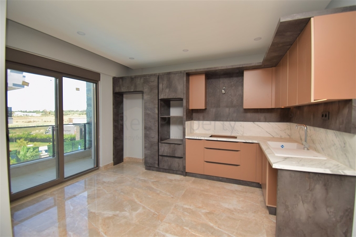 Квартири планування 1+1 , 2+1 і 4+1 дуплекс в районі Белек-Анталія 