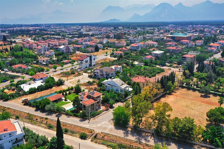 Вілла планування 4 + 1 в районі Дошемеалти - Анталія 