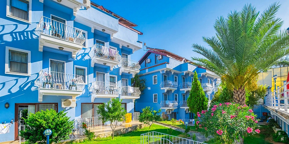 На продаж пропонується готель 57 кімнат в районі Фетхіє-Анталія  На продаж пропонується готель 57 кімнат в районі Фетхіє-Анталія