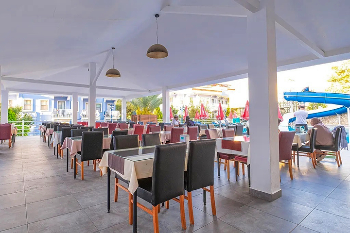 На продаж пропонується готель 57 кімнат в районі Фетхіє-Анталія  На продаж пропонується готель 57 кімнат в районі Фетхіє-Анталія