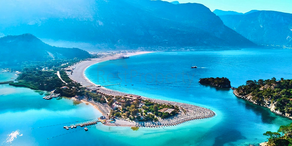 На продаж пропонується готель 57 кімнат в районі Фетхіє-Анталія  На продаж пропонується готель 57 кімнат в районі Фетхіє-Анталія