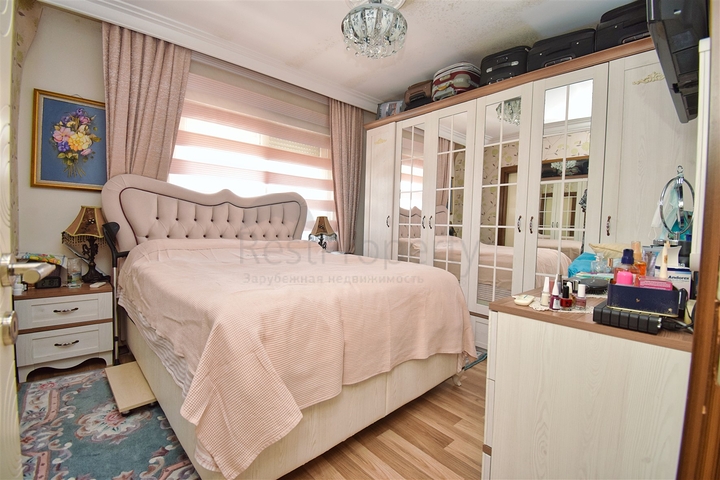 Квартира планування 4 + 1 дуплекс в мікрорайоні Унджали-Анталія 