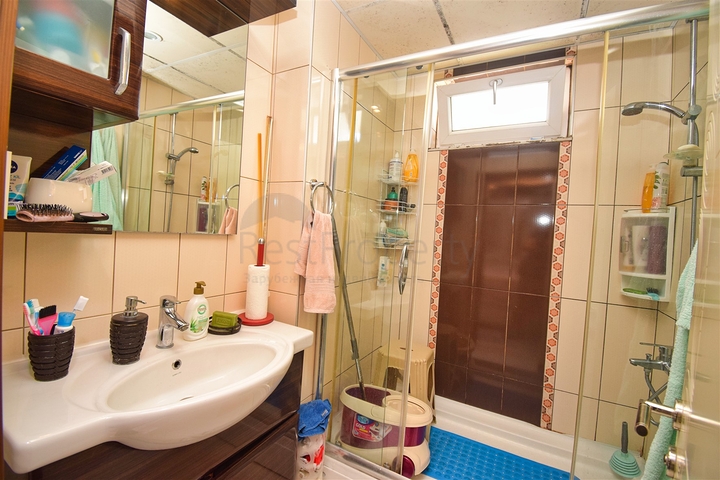 Квартира планування 4 + 1 дуплекс в мікрорайоні Унджали-Анталія 