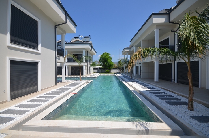 Квартира планування 2 + 1 в районі Фетхіє - Анталія 