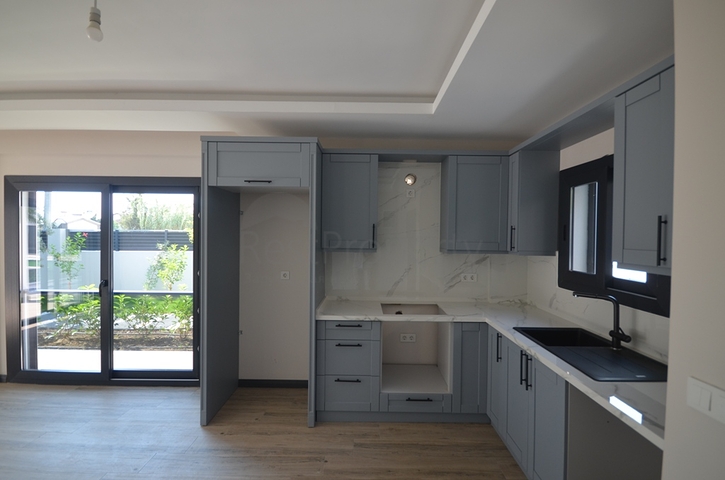 Квартира планування 2 + 1 в районі Фетхіє - Анталія 