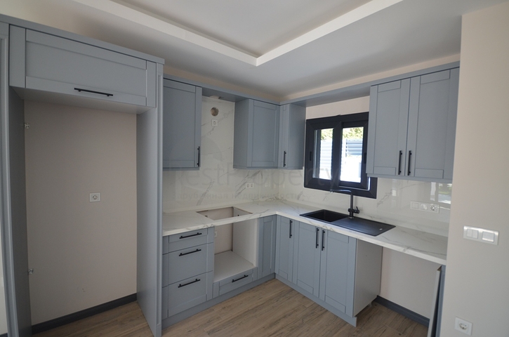 Квартира планування 2 + 1 в районі Фетхіє - Анталія 