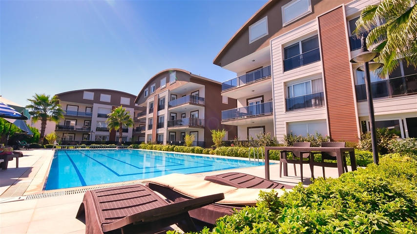 Квартира планування 4 + 1 в районі Белек - Анталія 