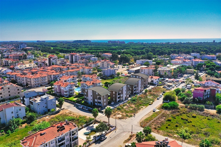 Квартира планування 4 + 1 в районі Белек - Анталія 