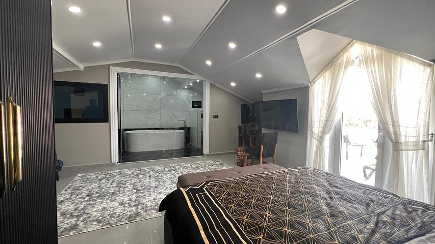 Лвартира планування 3 + 1 в районі Фетхіє-Анталія 