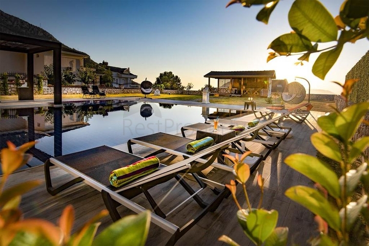 Вілла планування 6 + 1 в районі Фетхіє - Анталія 