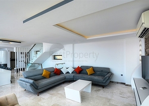 Приватна вілла 5 + 1 у Калкані з видом на море та острови