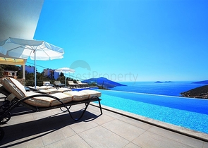 Приватна вілла 5 + 1 у Калкані з видом на море та острови