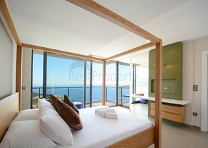 Чарівна вілла з видом на море в Калкані