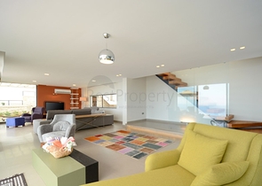 Чарівна вілла з видом на море в Калкані