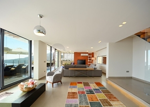 Чарівна вілла з видом на море в Калкані