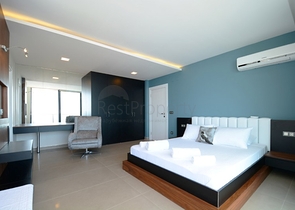 Чарівна вілла з видом на море в Калкані