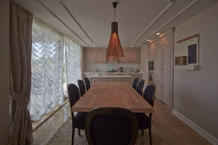 Вілла 4 + 1 з видом на море в Калкані