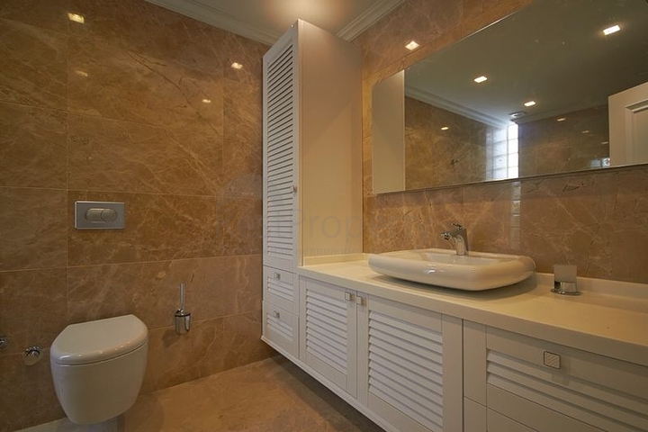 Вілла 4 + 1 з видом на море в Калкані