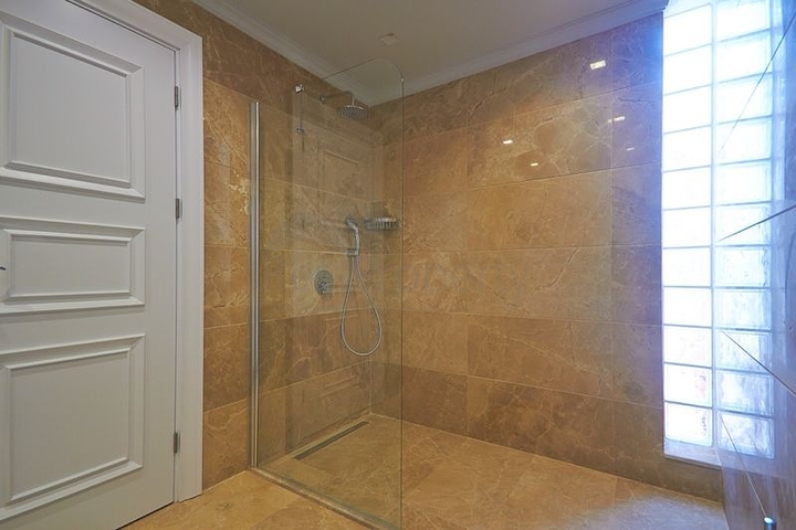 Вілла 4 + 1 з видом на море в Калкані