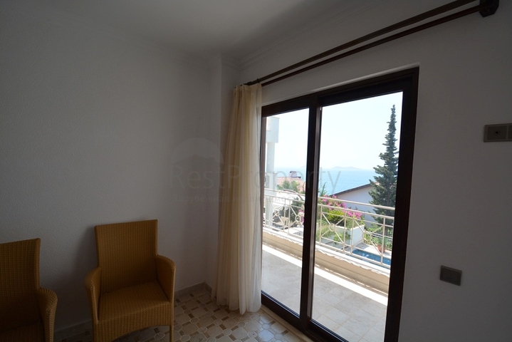          Прекрасна вілла з видом на море в районі Каламар, Калкан  