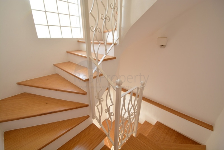          Прекрасна вілла з видом на море в районі Каламар, Калкан  