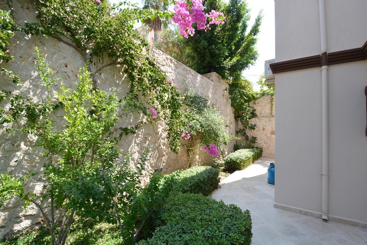          Прекрасна вілла з видом на море в районі Каламар, Калкан  