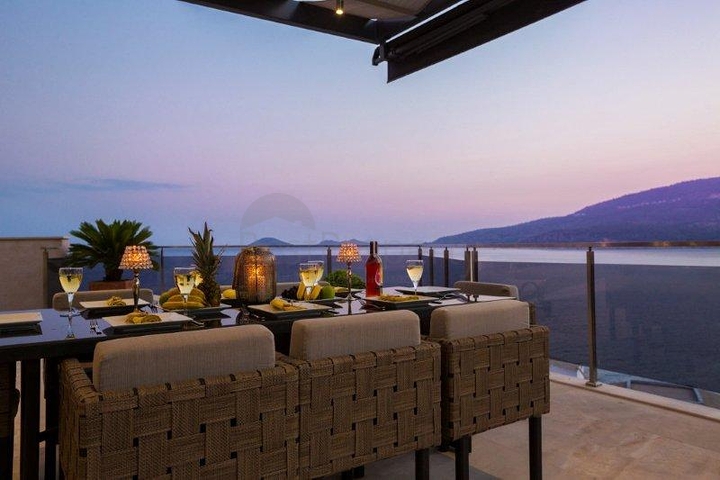 Елітна вілла в Калкані з видом на море