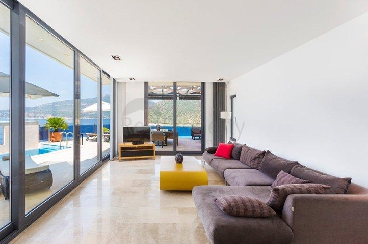 Елітна вілла в Калкані з видом на море