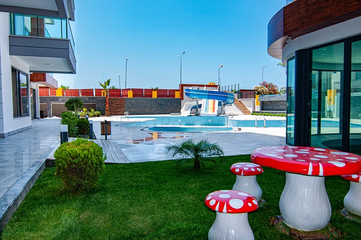 Новий комплекс на першій лінії Новий комплекс на першій лінії