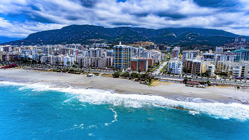 Новий комплекс на першій лінії Новий комплекс на першій лінії