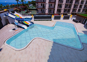 Новий комплекс на першій лінії Новий комплекс на першій лінії